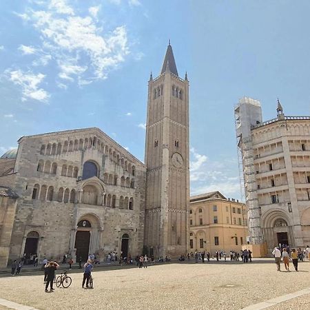 شقة Luxury 1 Al Duomo Di بارما المظهر الخارجي الصورة